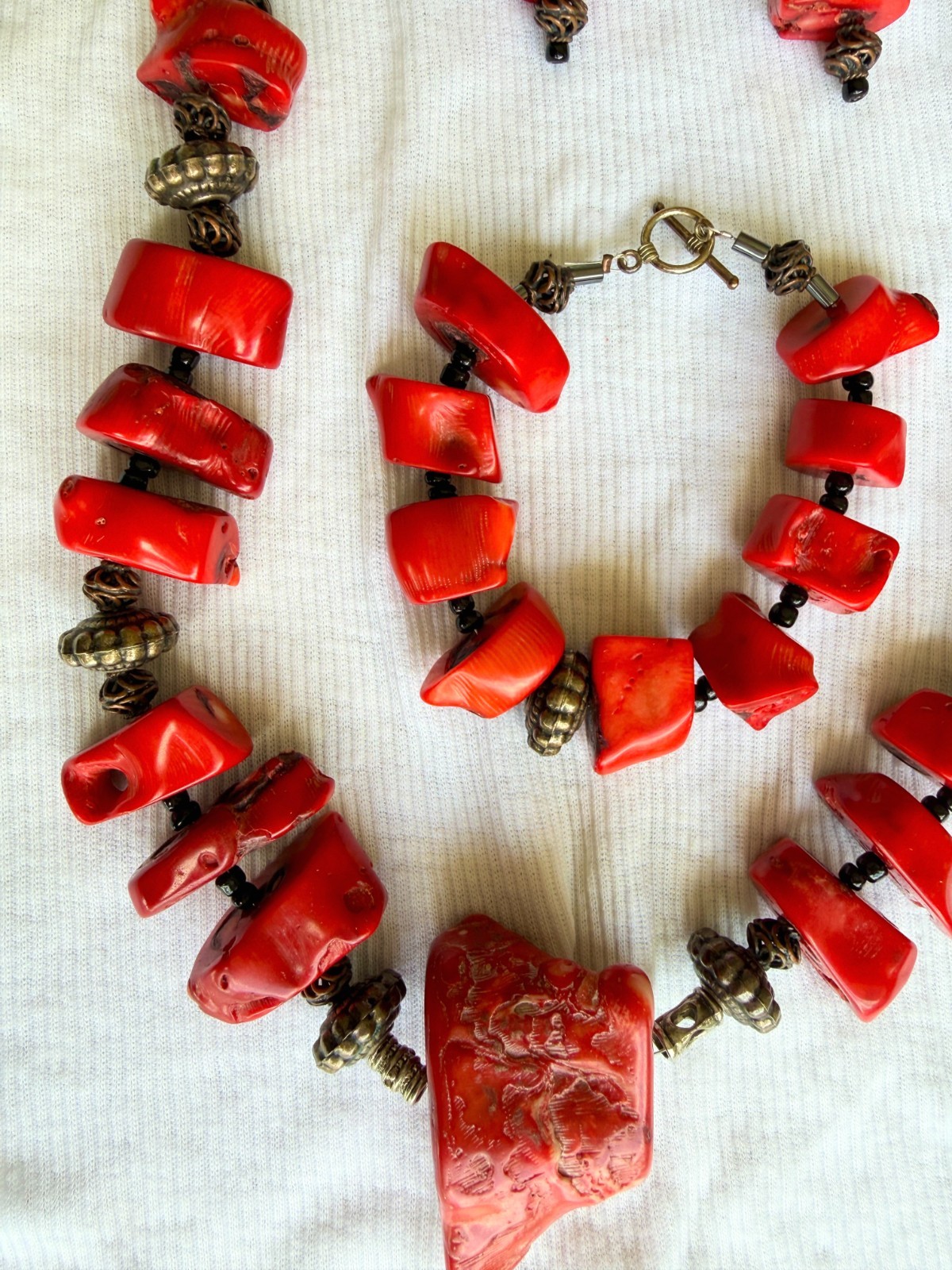 Vintage Chunky Red Bamboo Coral Style Necklace, Bracelet & Earrings-Large Boho