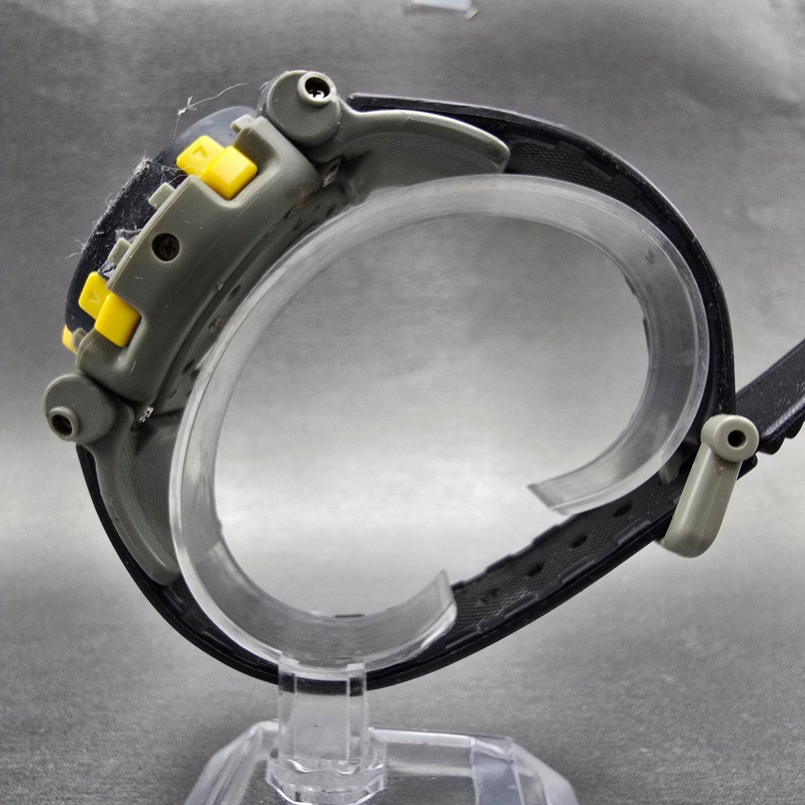 Casio G-Shock DW-002 Watch Men 48mm Black Yellow Gray Alarm Chrono New Battery
