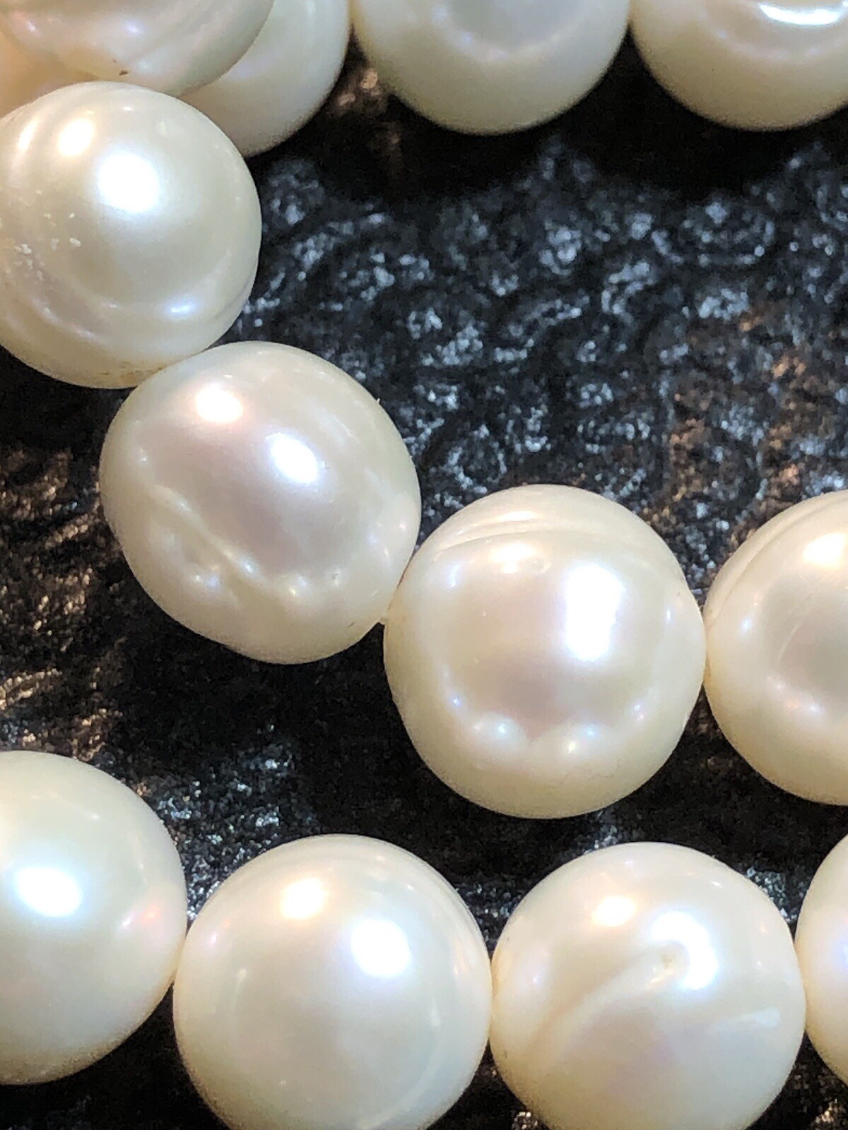 Estate 16” 8.7mm-10mm Pearl Necklace Nacre Creamy,Pink Yellow Hues Weight 44.54g