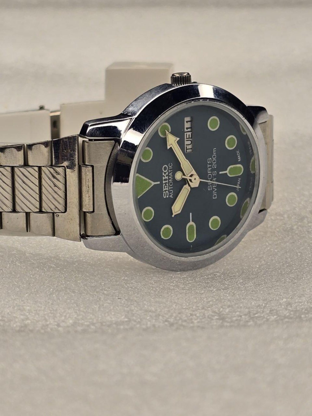Vintage Refurbished Seiko Automatic Green Classic D/D Men’s WristWatch 36MM