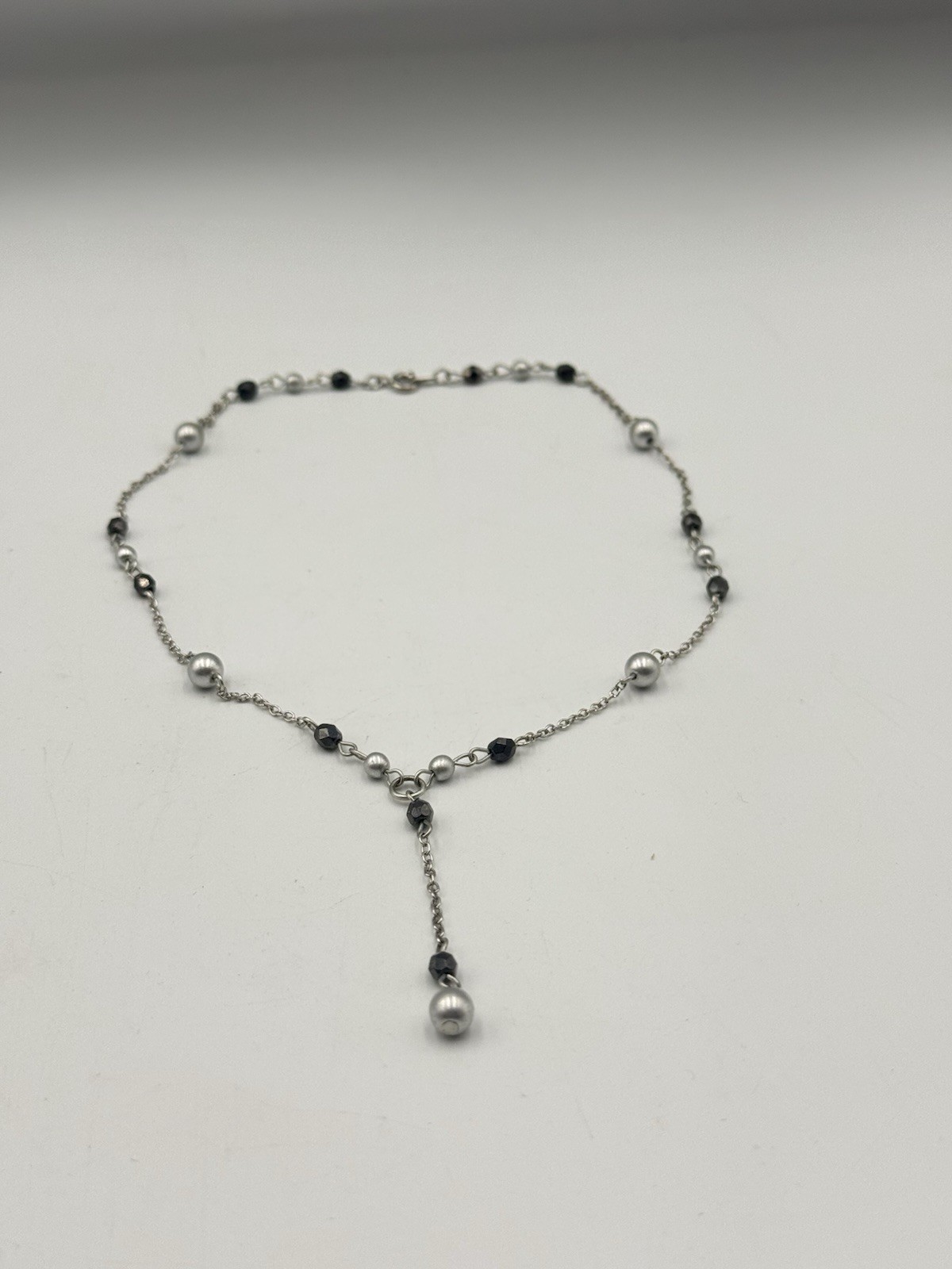 Silver Tone Faux Pearl & Black Crystal Y Lariat Necklace Adjustable Beaded