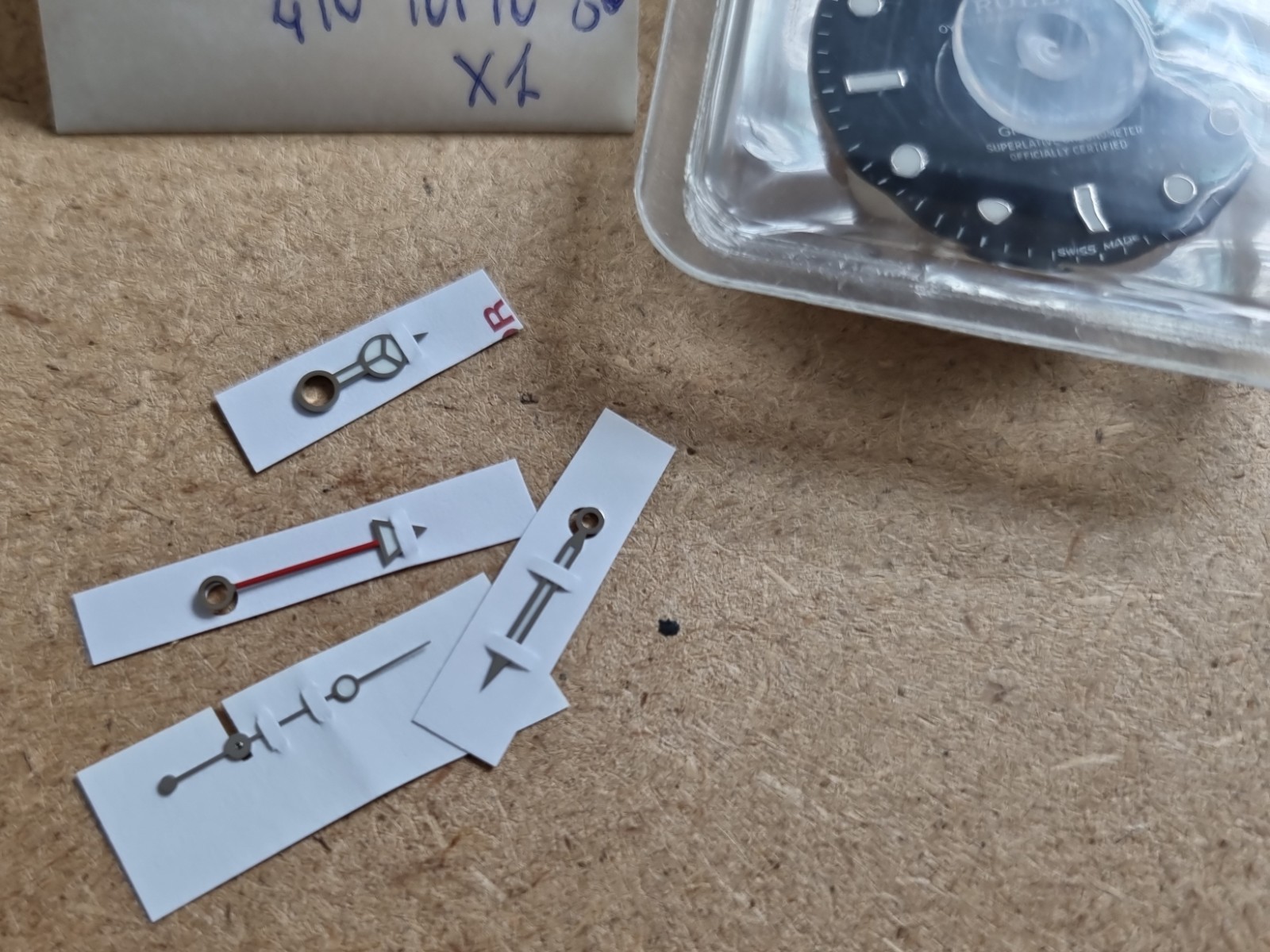 Rolex B13/16758-811-K1 Black dial Gmt Master 16700 complete hands set new