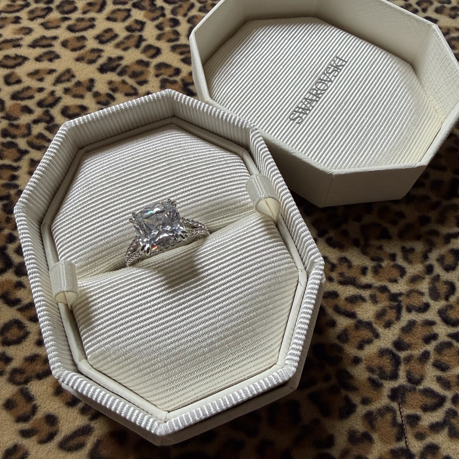 Swarovski Crystal Stilla Cocktail Ring Square-Cut Engagement CZ Size 52 6