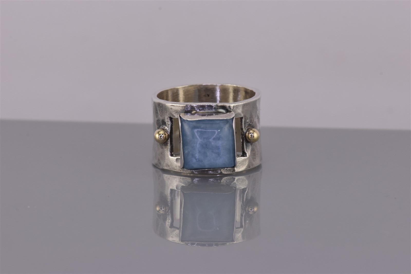 SUNDANCE Sterling Silver Blue Aquamarine Hammer Texture Wide Band Ring 925 Sz: 8