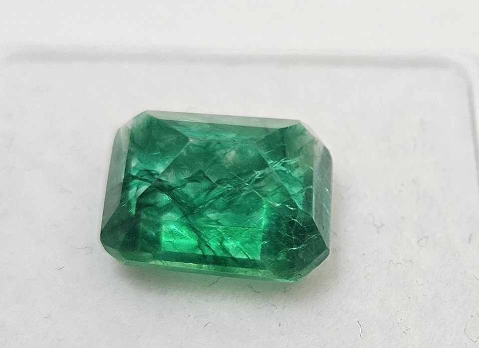 Green Colombian Emerald 4-5 Ct Emerald Cut EGL CERTIFIED Loose Gemstone