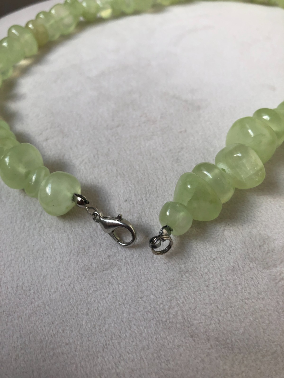 Natural Prehnite Necklace – Polished Beads – 49 cm / 114 g – Green Gemstone