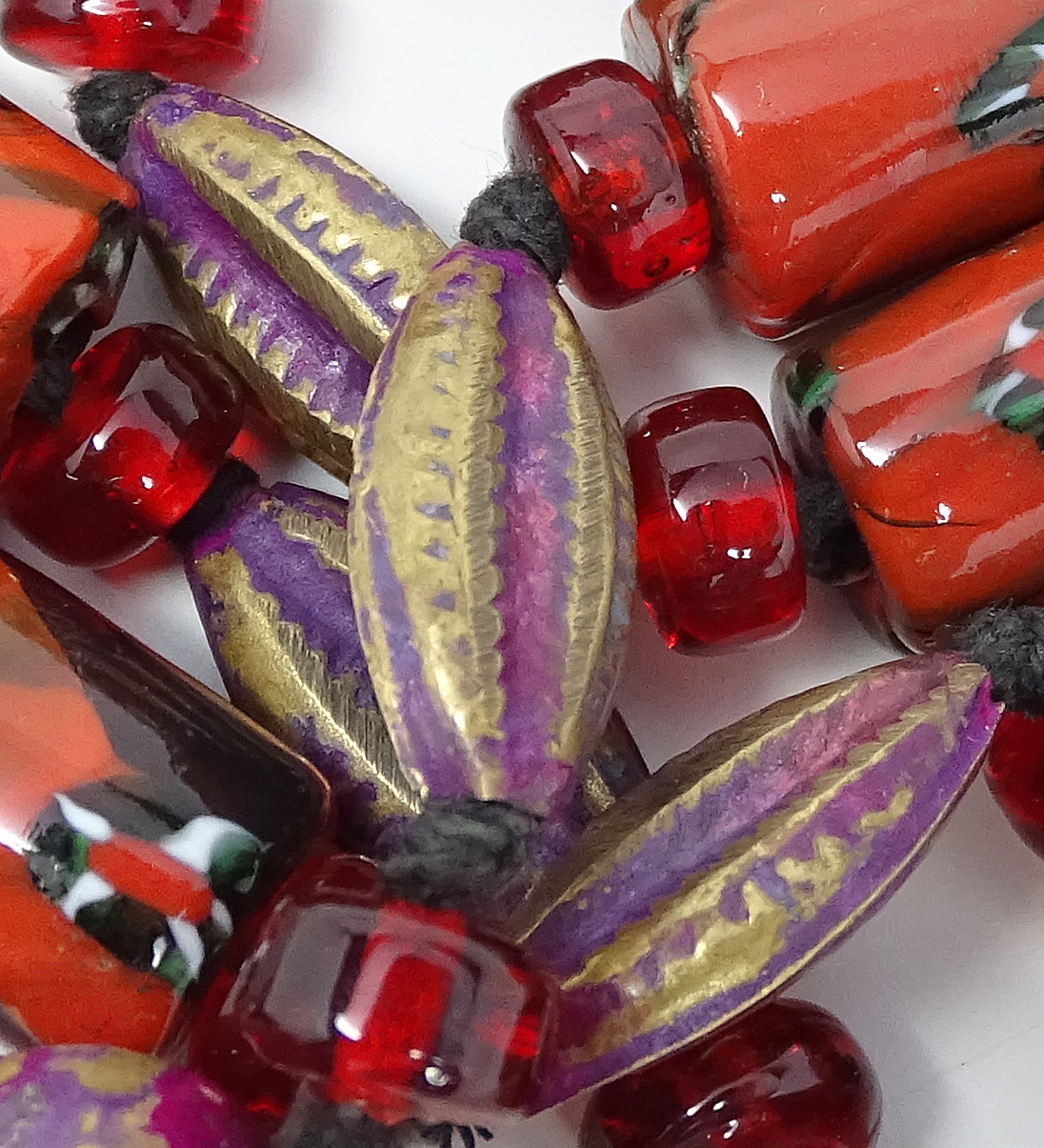 Vintage Blood Orange / Red Millefiori Cane Glass Violet Trade Bead Necklace