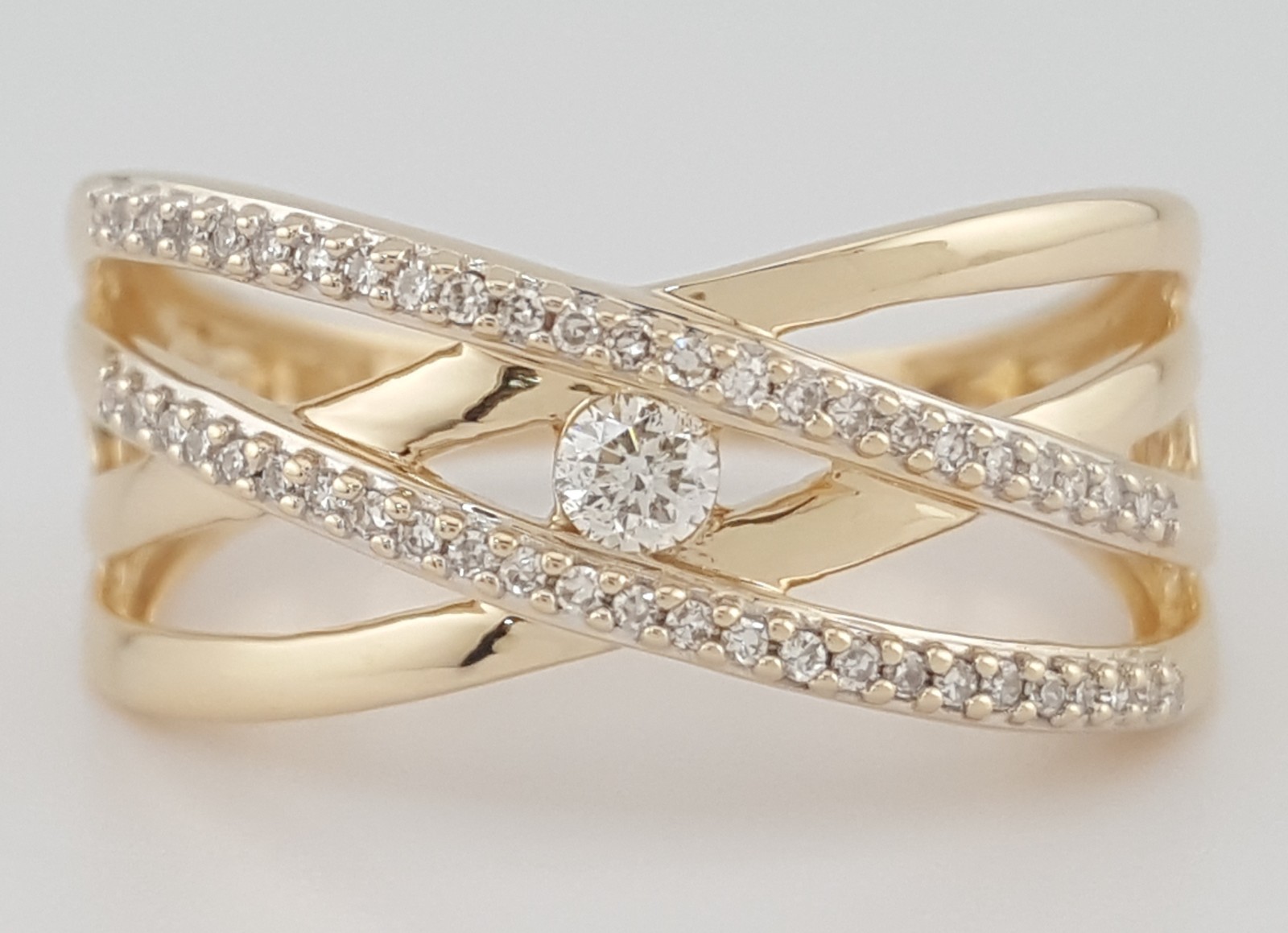 Round Diamond Crossover Wedding Band Ring 0.2 ct 14K Yellow Gold