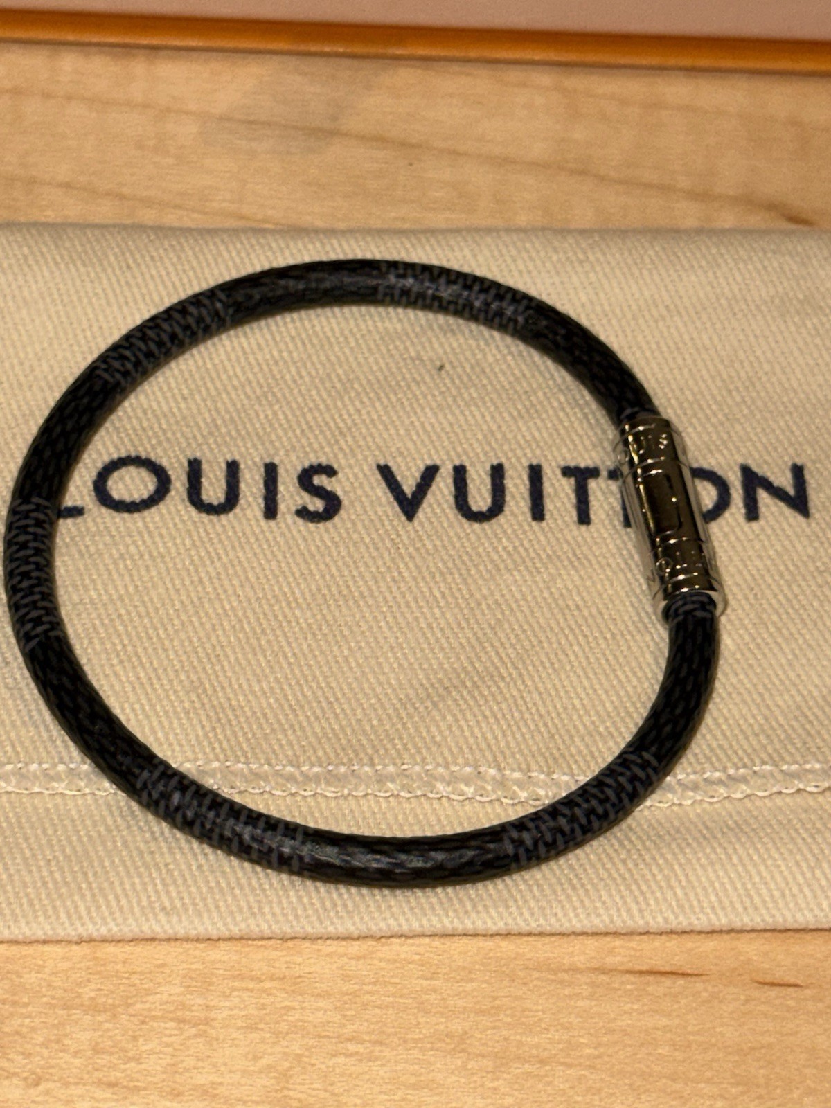 Louis Vuitton Keep It Bracelet Damier Graphite 21 cm Very Good Condition