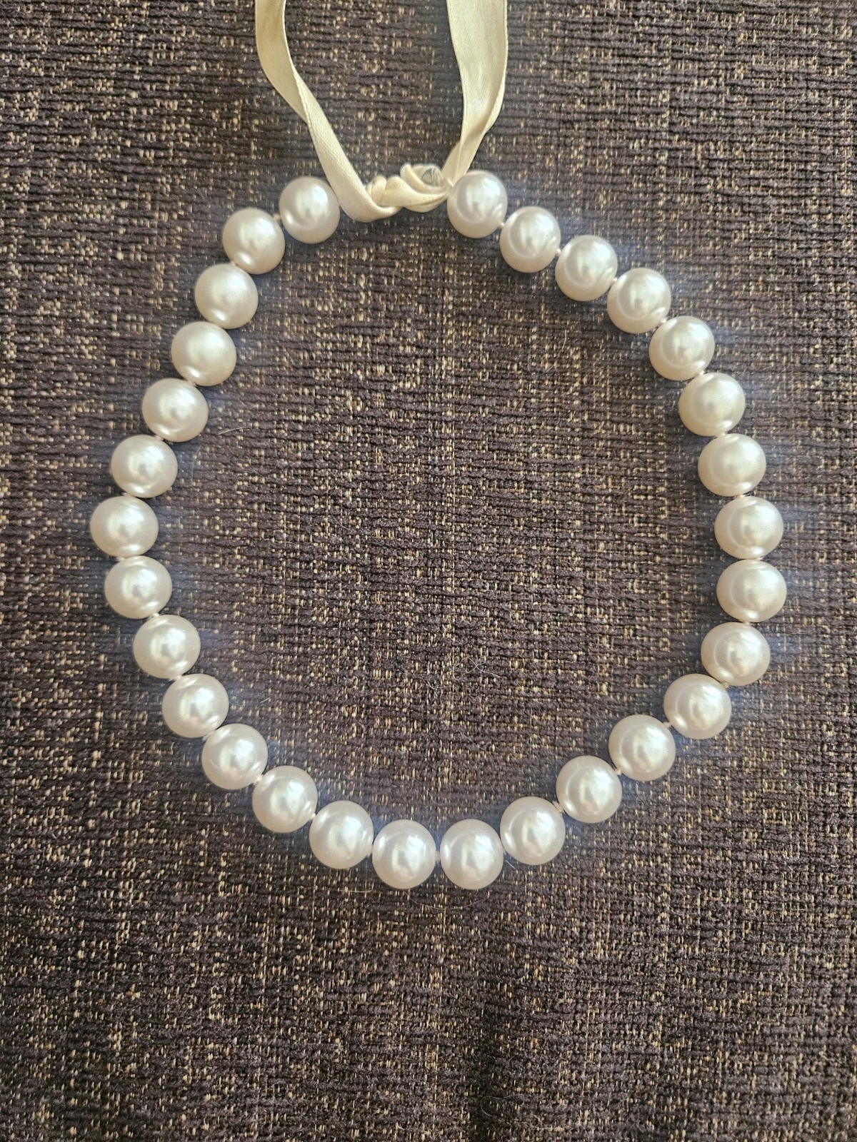 White Faux Imitation Pearl Beaded Necklace, Adjustable Ribbon Tie, 32 in
