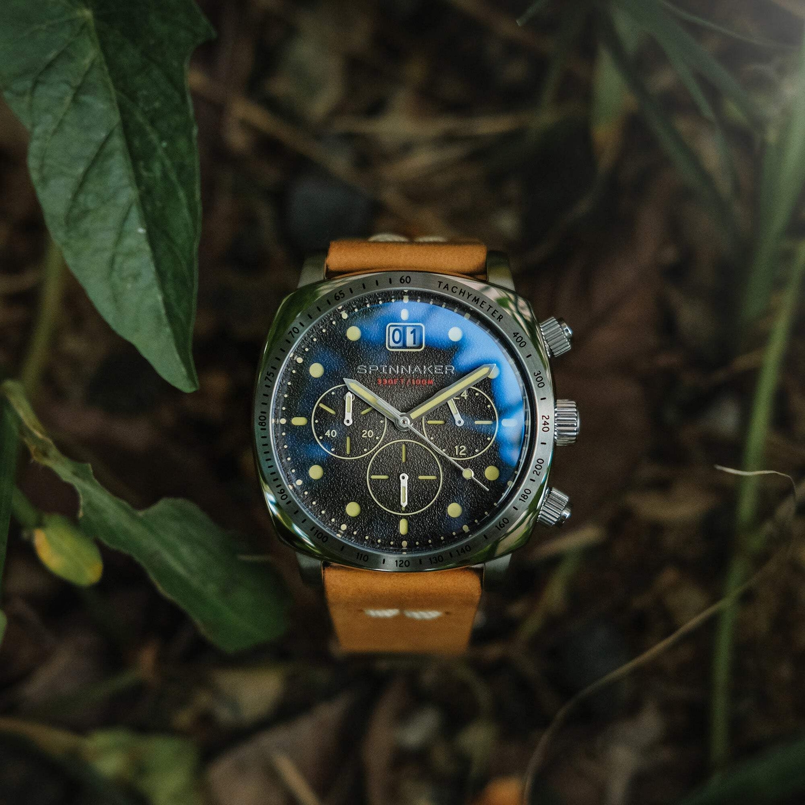 Spinnaker Hull Stainless Steel 42mm Japanese Quartz Wristwatch