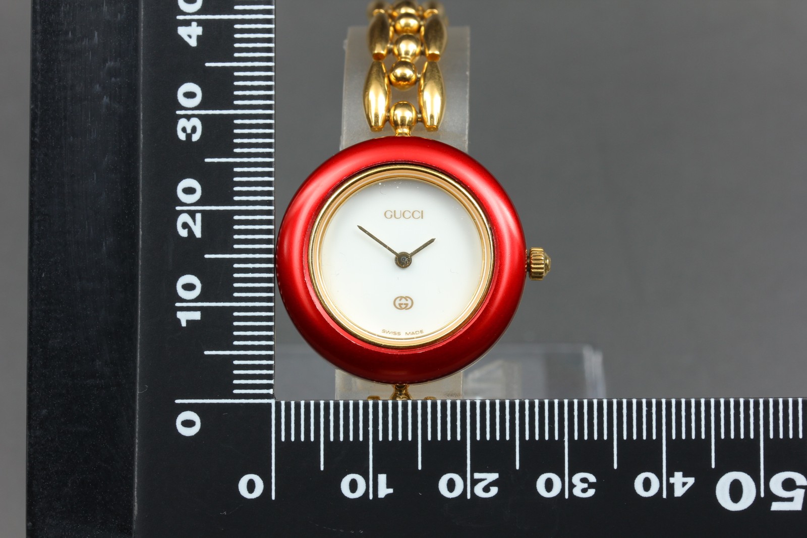 [Exc+5] Vintage Gucci 1100L Change Bezel Red Gold Bangle Quartz Women’s Watch