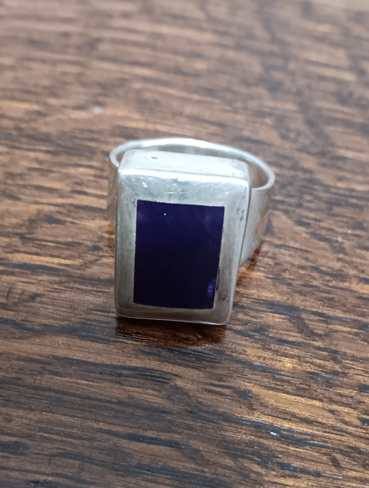 Christin Wolf-Style Ring Sz 8.25