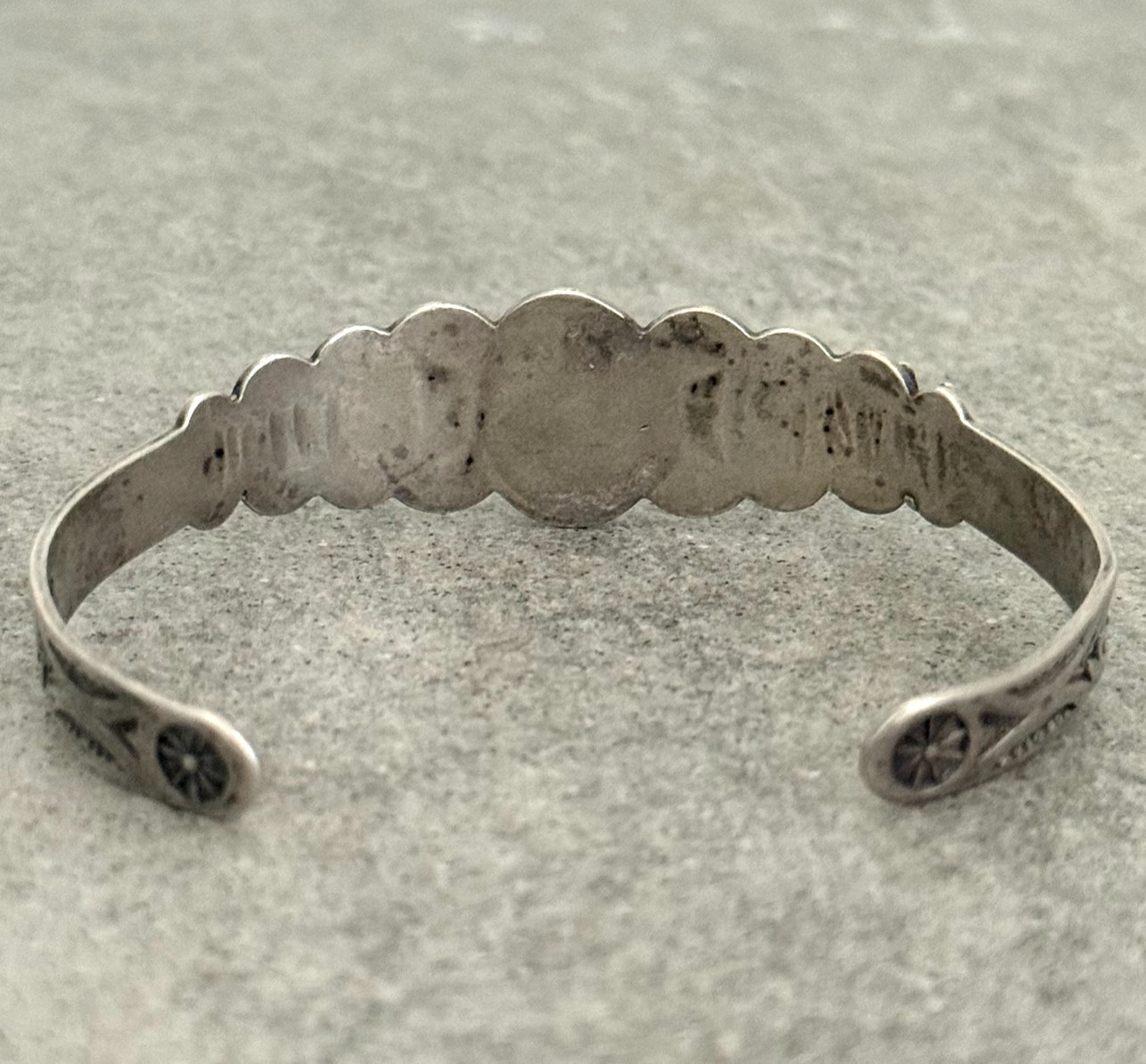 Vintage FRED HARVEY ERA Navajo Turquoise DOG HORSE Sterling Bracelet 6.7 in