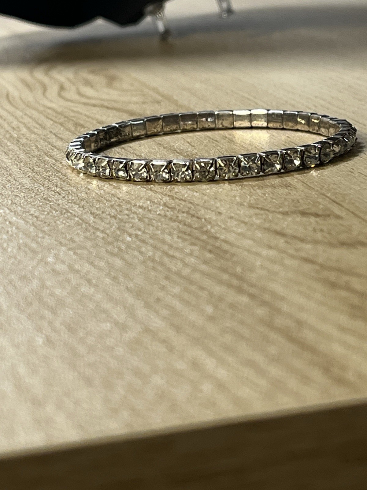 Vintage Silver-Tone Rhinestone Expansion Bracelet with Prong-Set Stones