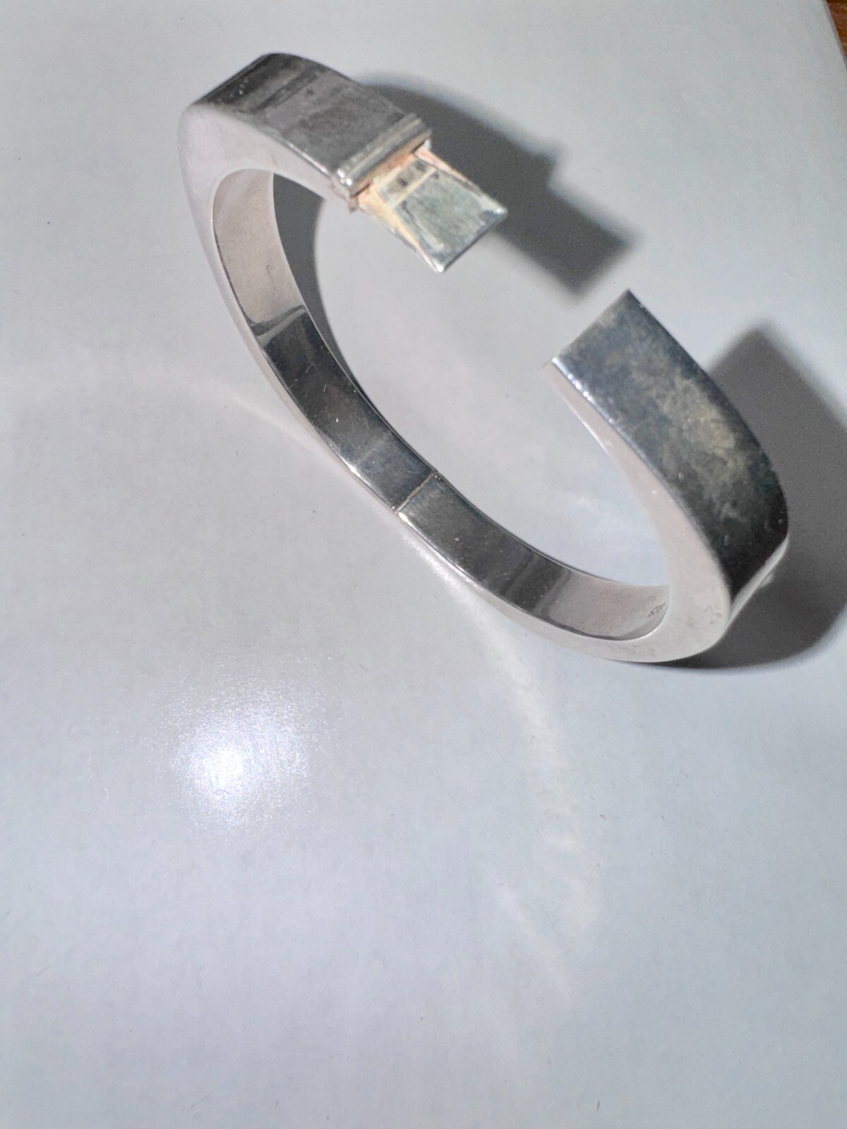 Cool Hollow Hinged 1/4-Inch-Wide Sterling Silver Bracelet, 25.8 Grams! SS-811