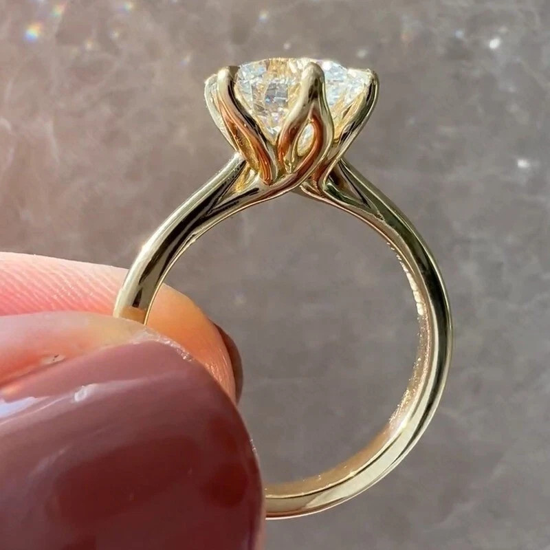 3CT Round-Cut VVS1 Moissanite Solitaire Engagement Ring 14K Yellow Gold Plated