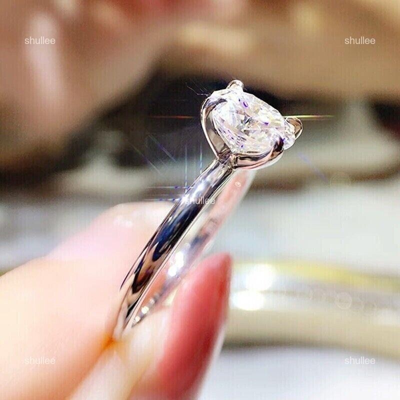 Lab Grown Diamond 18K White Gold Attractive Solitaire Handcrafted Ring Jewelry