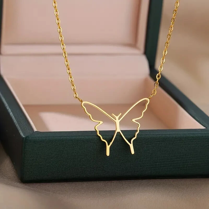 Personality Stainless Steel Hollow Butterfly Necklace Female Neck Jewelry