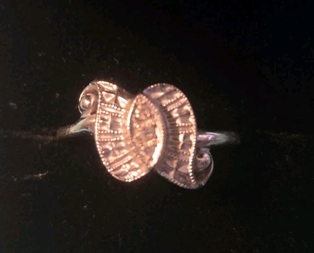 Vintage Artcarved 14K White Gold And Diamond Ring 2.5 Grams Size 8.75