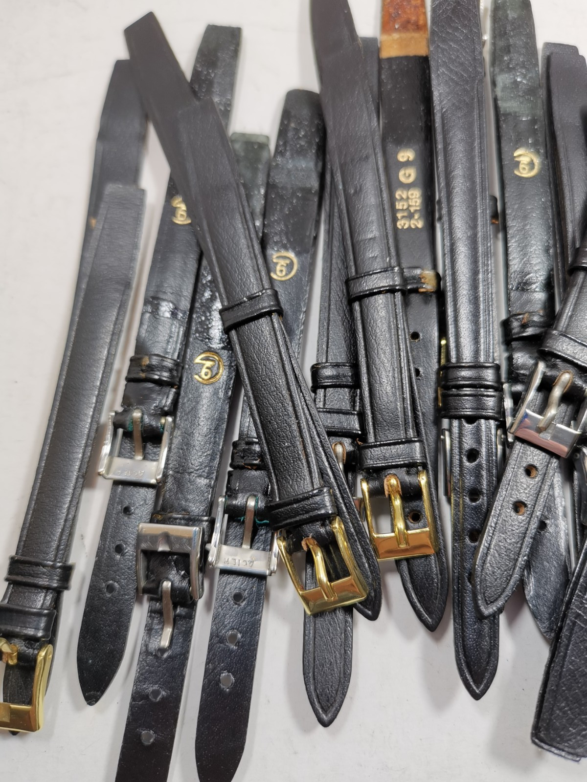 Lot 20 x Vintage Watch Straps Black Leather Open-Ended Glue-On 9mm G9 NOS