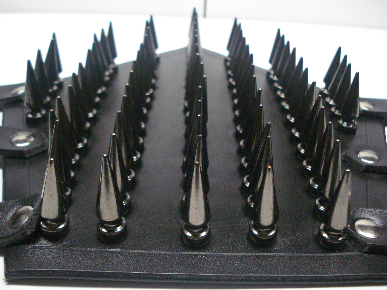 Black Chrome Spikes Gauntlets.BLACK METAL. (MDLG0242)….. KULT OV AZAZEL’S