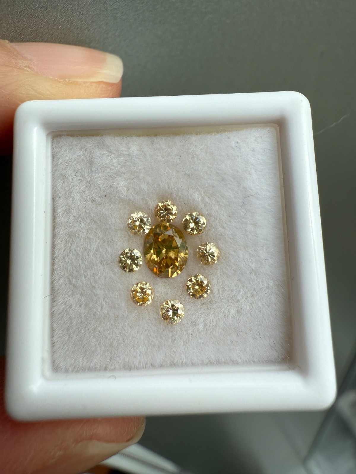 Natural Untreated Earth Mined Loose Diamonds Oval with Round Halo Layout Unique