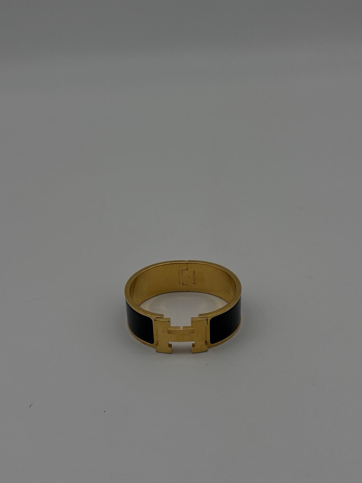 Hermès Clic Clac H PM Black Enamel Gold Plated Bangle Bracelet Made in France