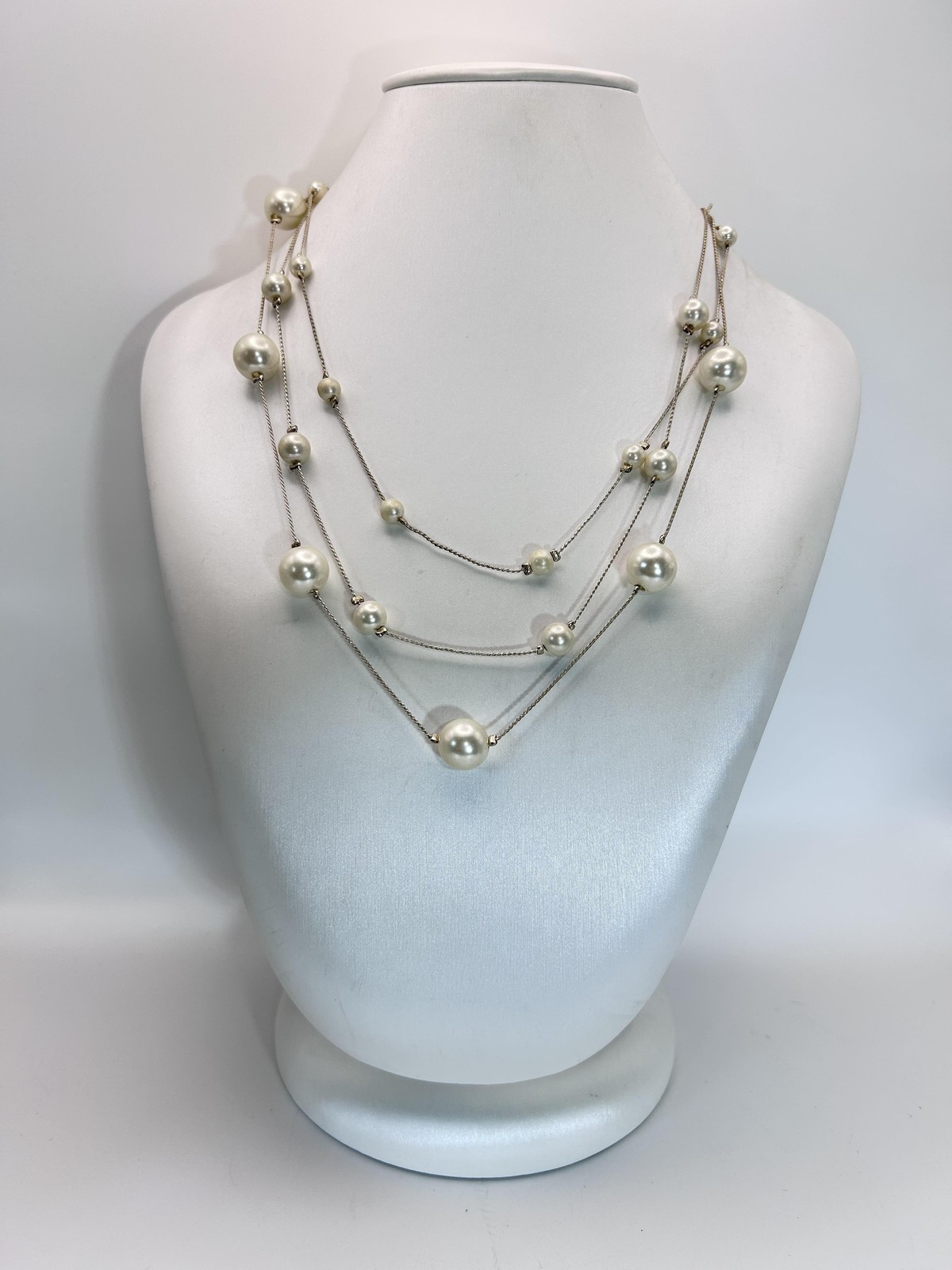 Necklace White Faux Pearl Beaded Station Layered Silver Tone Chain Lobster Clasp