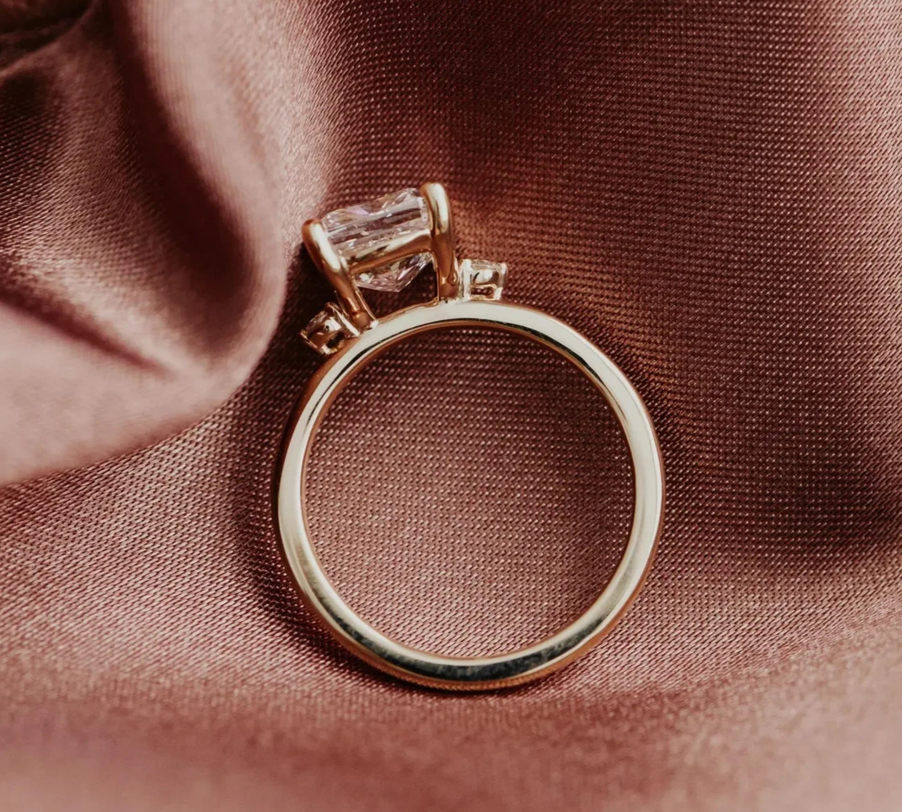 Cushion Cut Lab Grown Diamond Wedding Rings 9k gold rings promise gifts for her