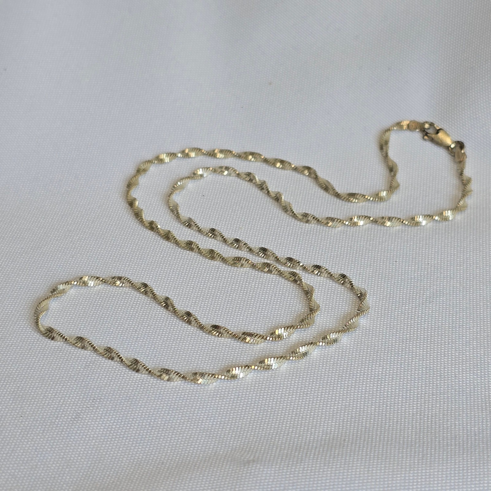 Sterling Silver Necklace 10.47g Fine Jewelry 23.5″ Singapore Chain Lobster Clasp