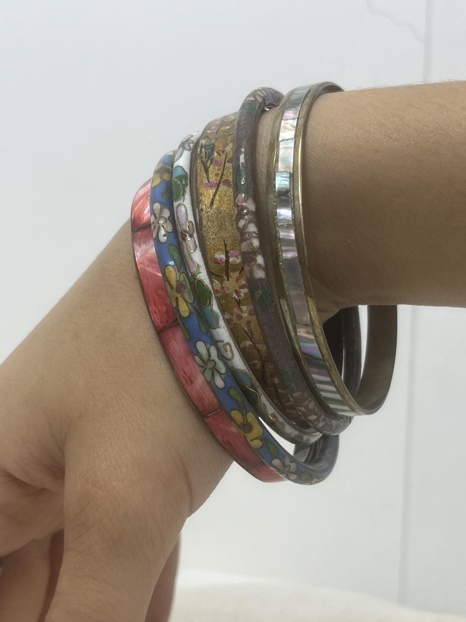Vintage cloisonné bangles with extra matching shell/ metal bangles.