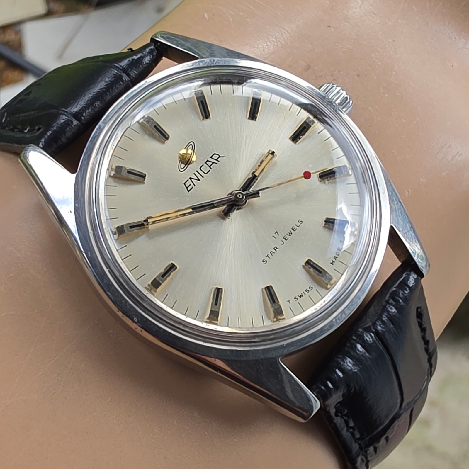 Vintage ENICAR Ocean Pearl men’s manual wind watch AR-160 swiss made 1970s