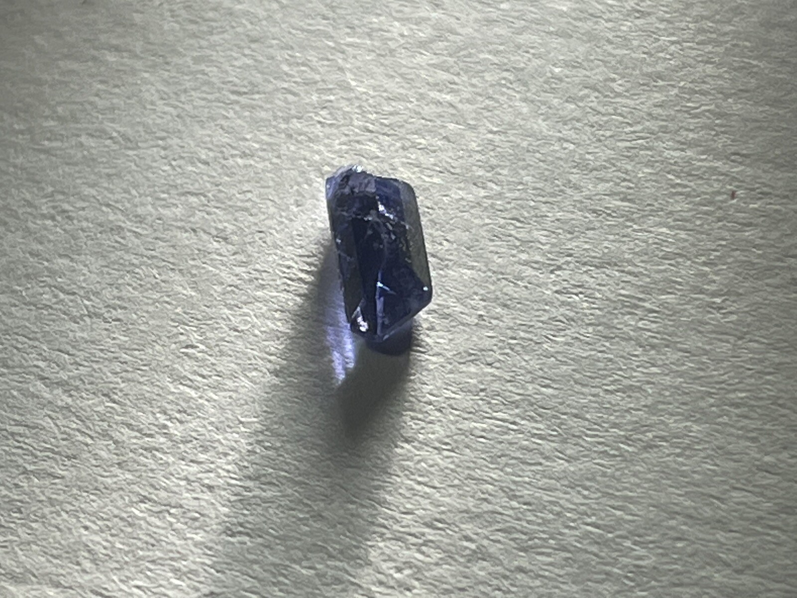 Benitoite from CA/USA fac cut in Germany 0.56ct 7.3x3mm Freeform