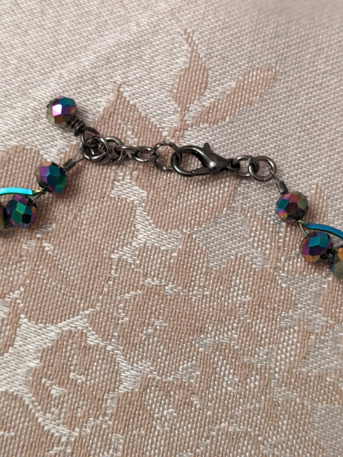 Ladies/Teen Sparkle With Color 18 In Necklace With Crystals And Metal