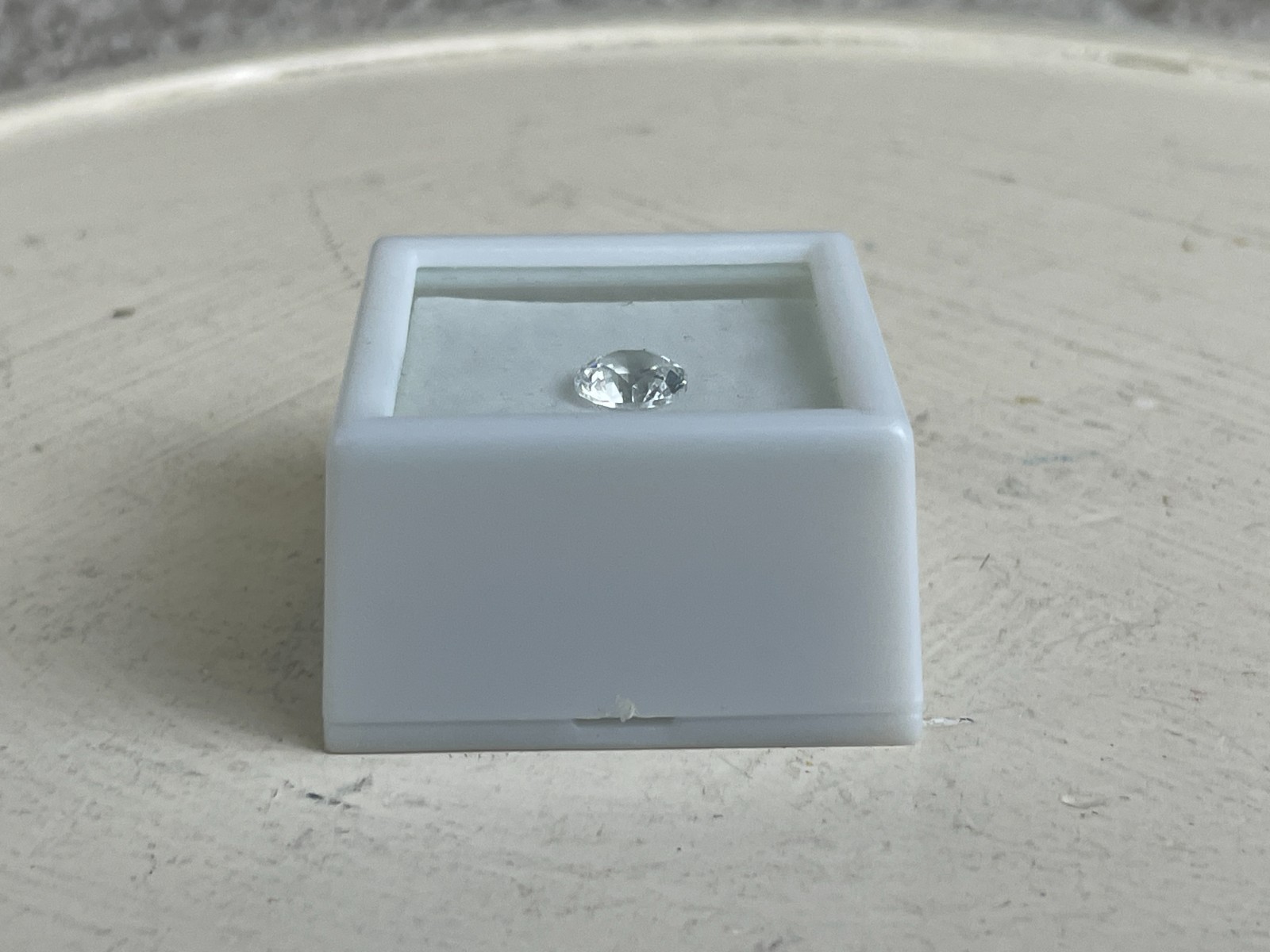 2.50 Carats Minimum 8MM Round Diamond Cut White YAG Faceted Loose Gemstone