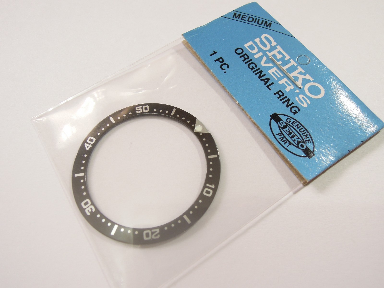NEW BLACK FLAT BEZEL INSERT 33.5MM MEDIUM DIVERS SKX013 (7S26-0030) / 4205-0156