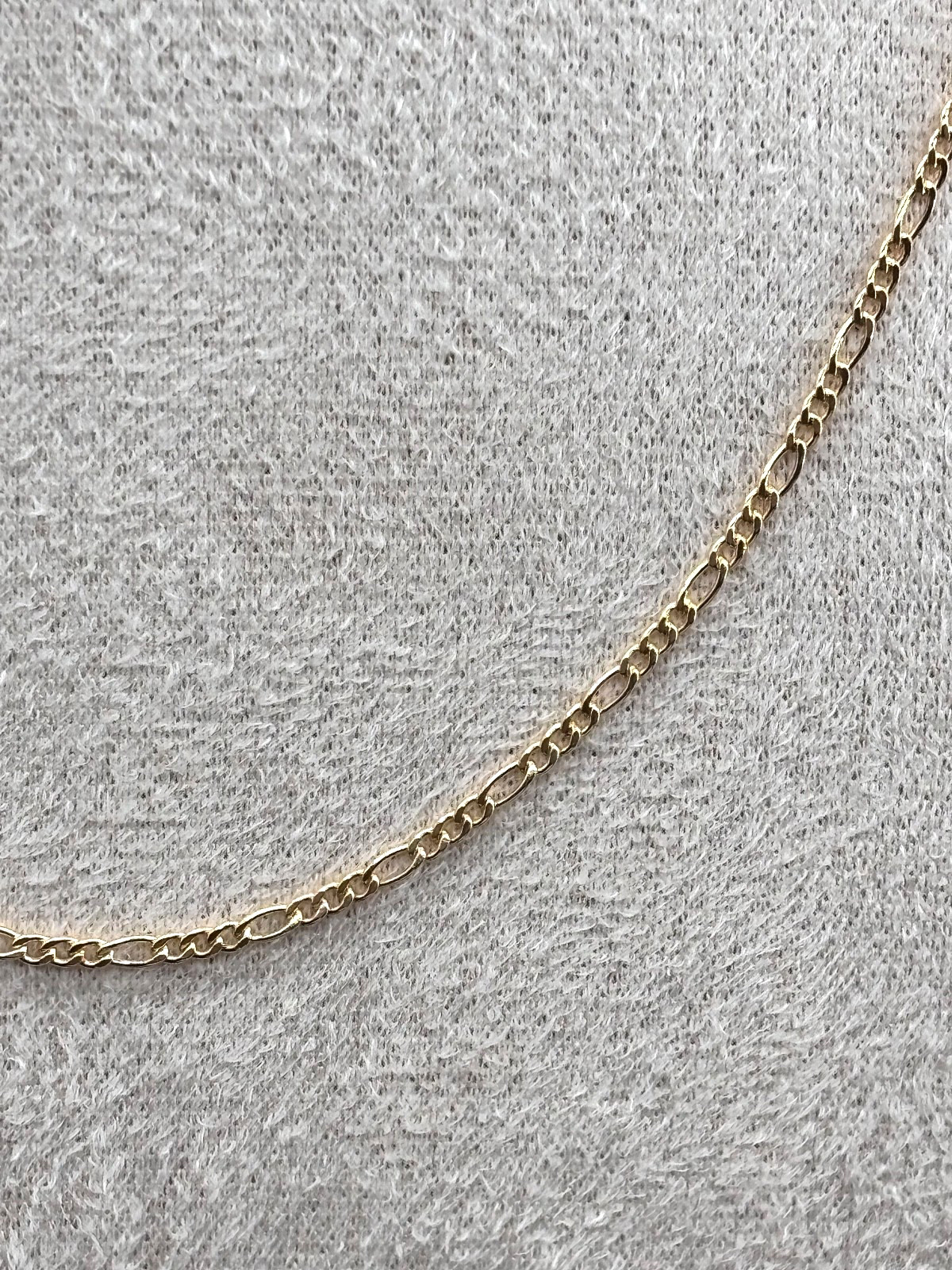 18 kt Yellow Gold Filled Figaro Link Chain 18″ 1mm Width Large Clasp