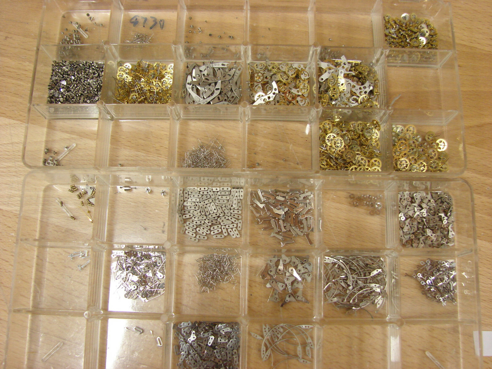 Heuer11,12,Breitling chrono and calendar parts 2557,8140,8020,8270,8100,8705+++