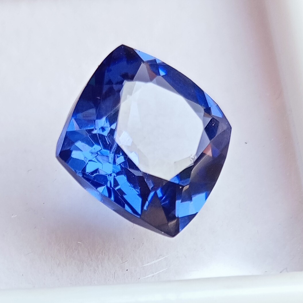 Flawless CERTIFIED 10 Ct Natural Ceylon Sapphire Cushion Cut Blue Loose Gemstone