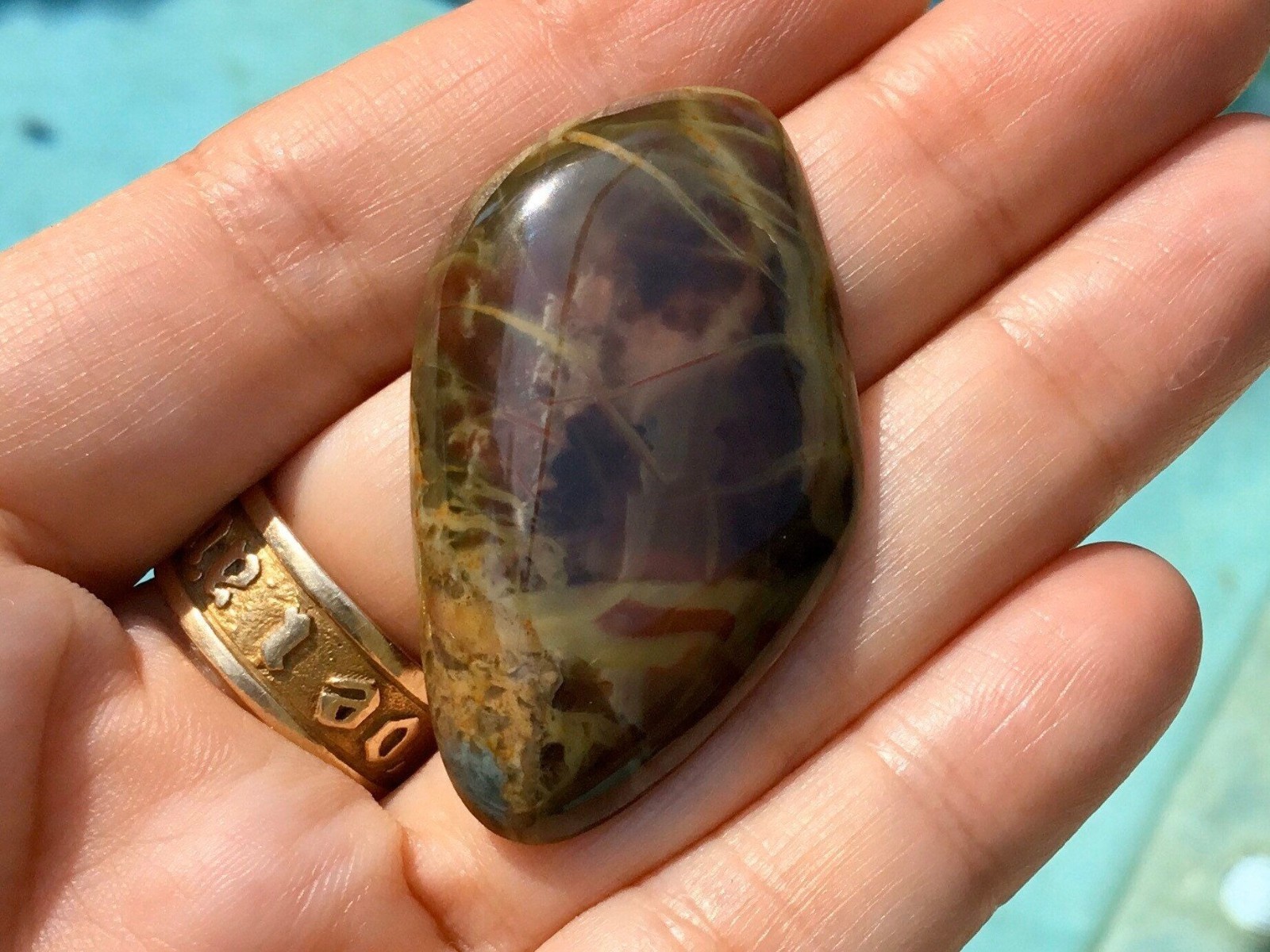 Oregon Morrisonite Jasper Freeform 45x26x5 mm Cabochon Gemstone