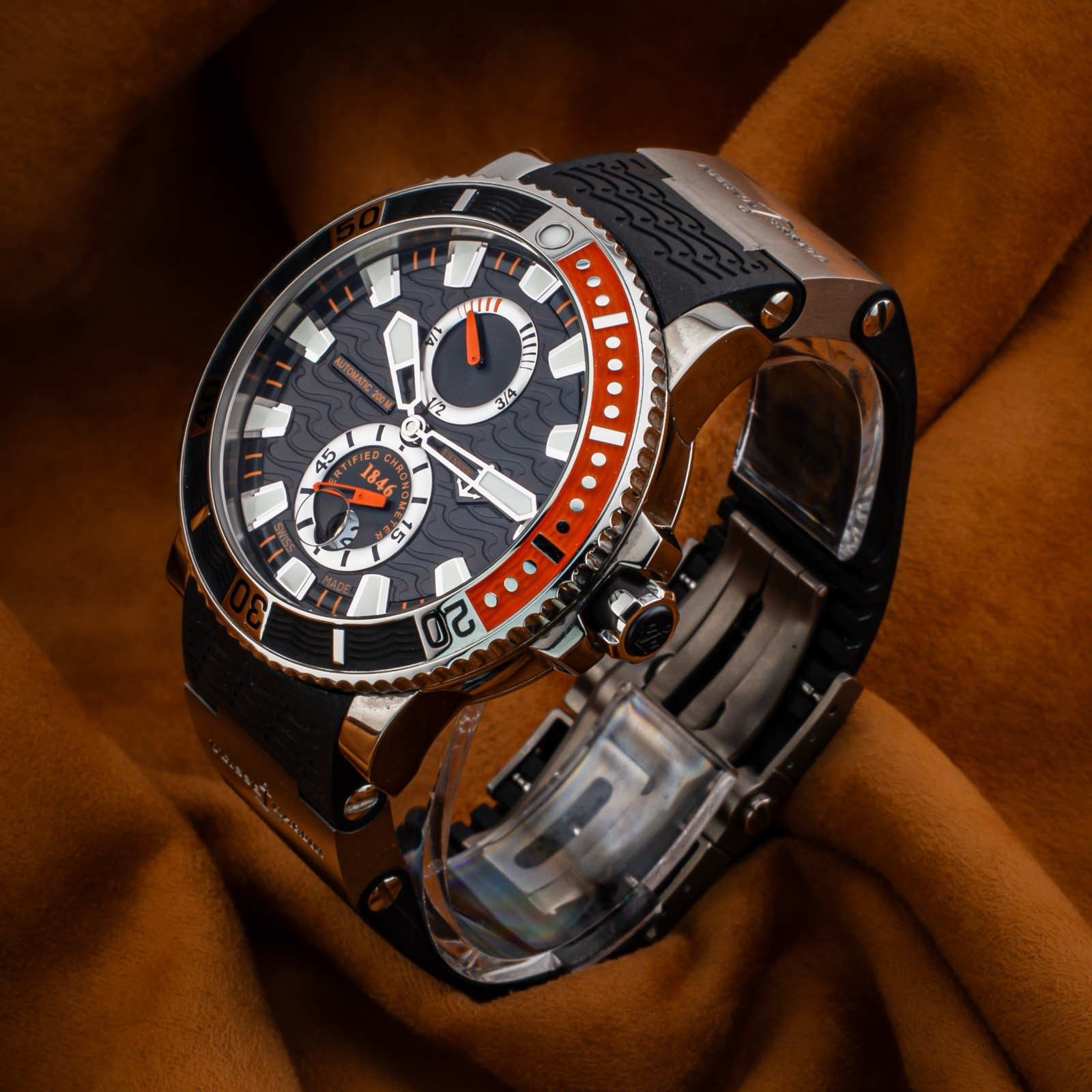 Ulysse Nardin Maxi Marine Diver Orange 45mm Limited Edition Excellent Condition