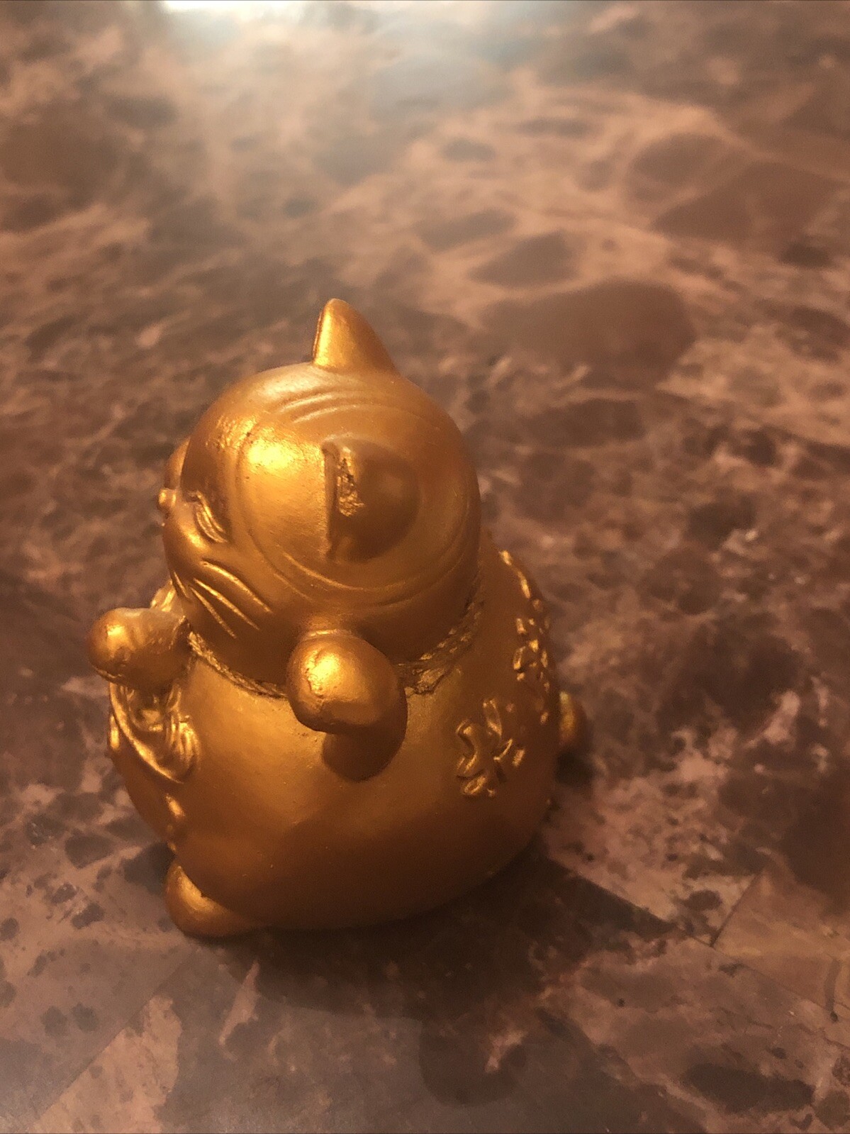 2.8in Resin Lucky Kitty Copper Color Figurine