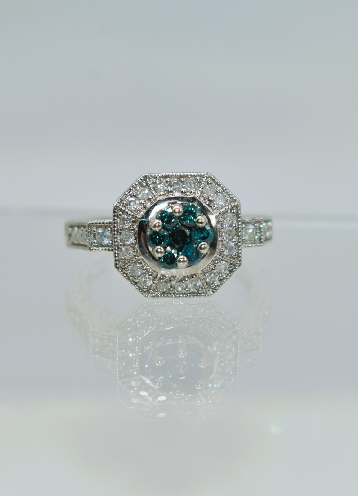 0.57 CT TW Treated Blue & White Diamonds Sterling Silver Halo Ring Size 8-1/4