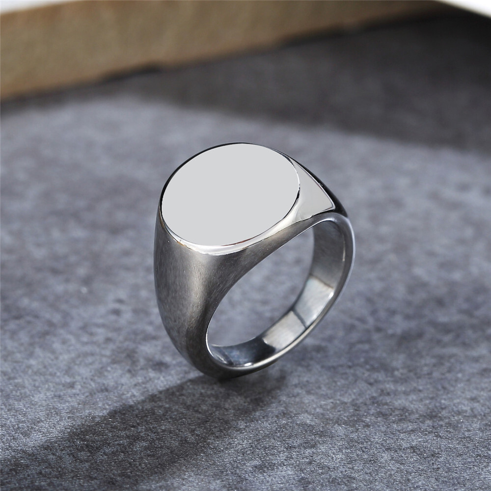 Men Women Gold Stainless Steel Round Signet Ring Band Wedding Jewelry Size 6-12