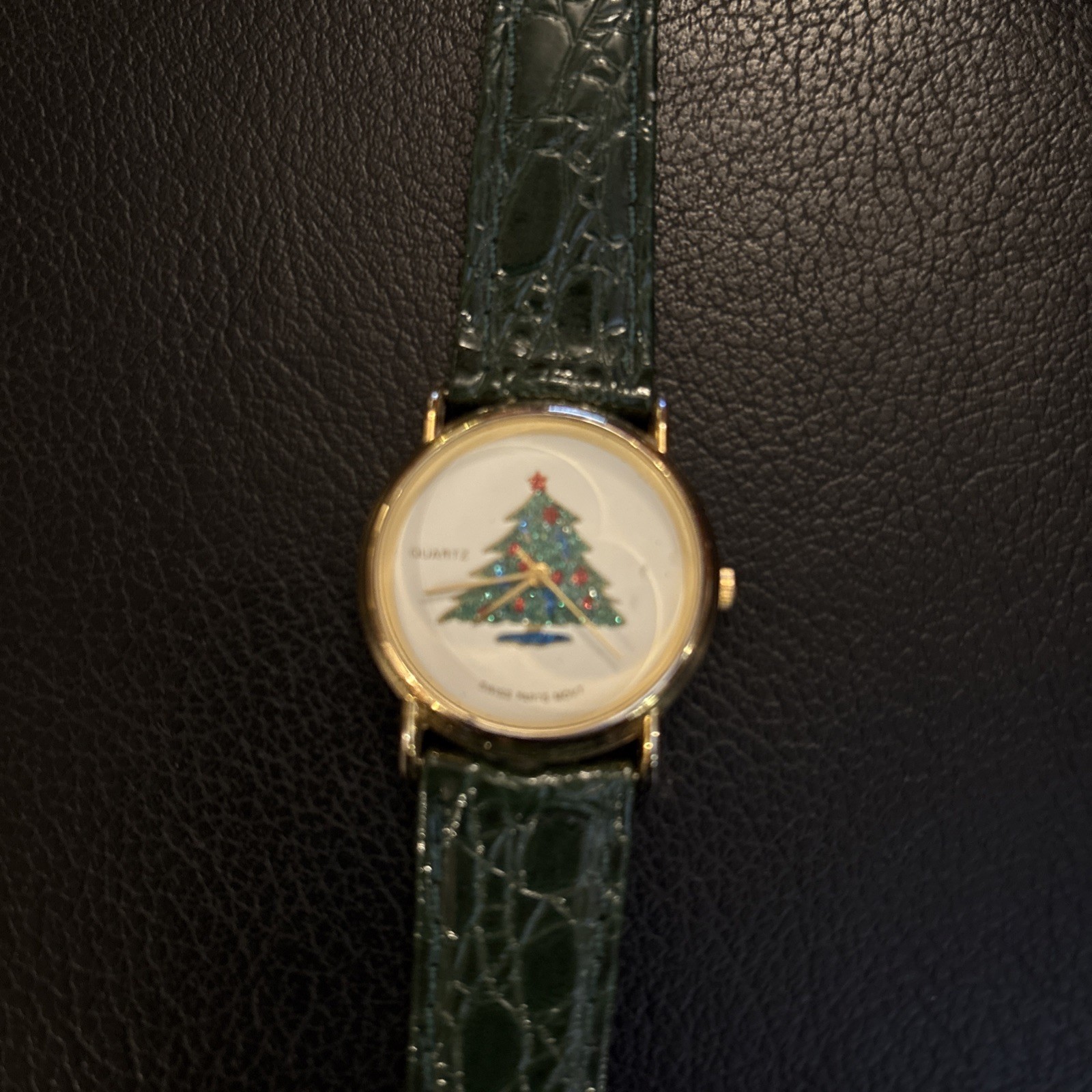5 Christmas Watches VTG+NIB +Avon Kringle Jingle musical