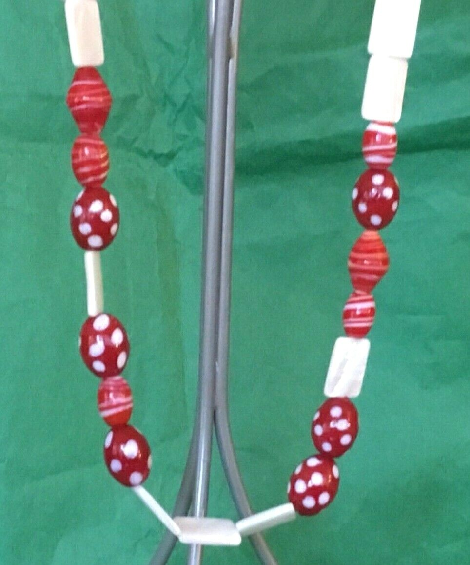 Earrings Red & White Diff Shaped Glass Beads Necklace & Clip-on Red Earrings