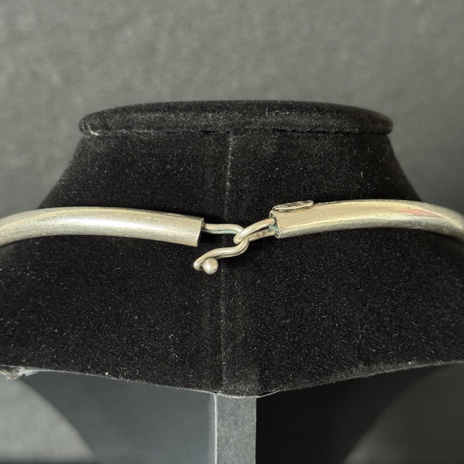VTG 70’s Modernist Mexico 925 Sterling Silver Love Knot Collar Choker (61g)