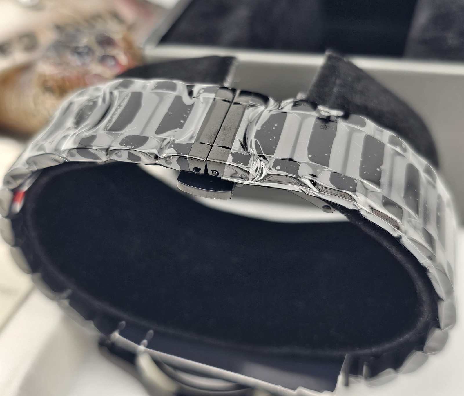 EMPORIO ARMANI MENS WATCH AR11349 BLACK DIAL AND STIANLESS STEEL STRAP AUTHENTIC