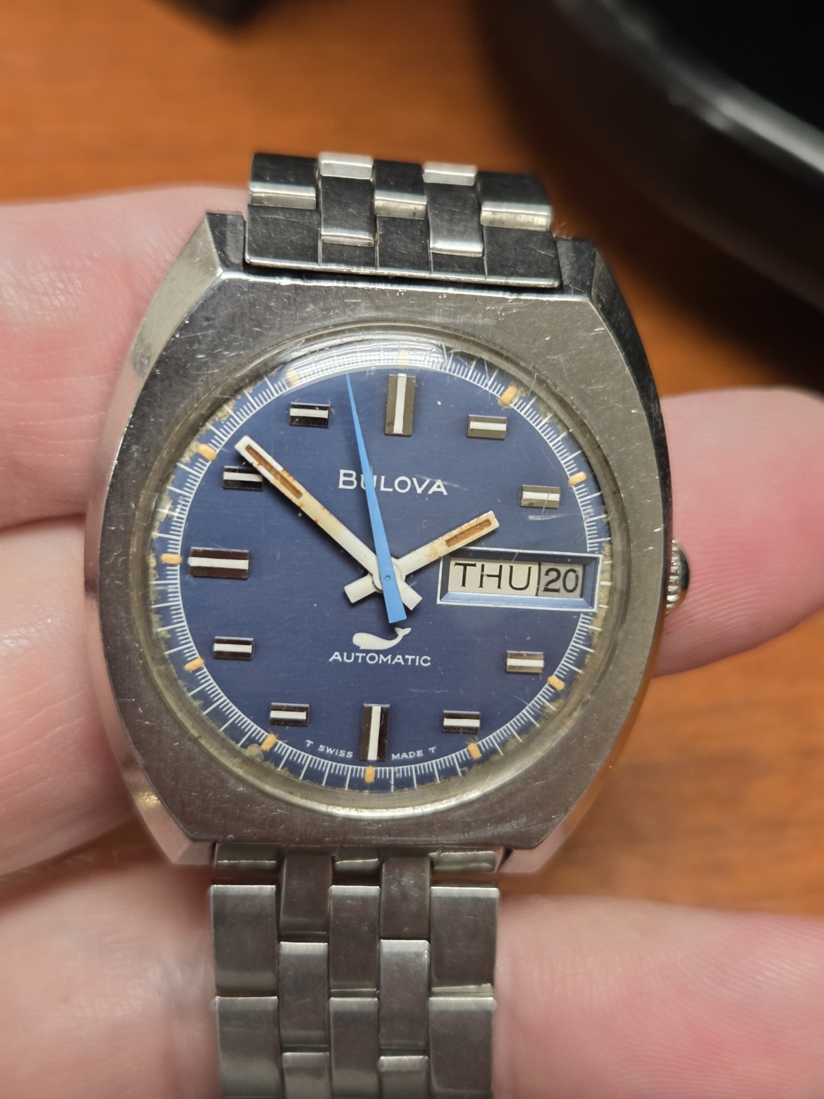 Vintage 1970 34mm Bulova Sea King Automatic Day/Date Swiss Blue Dial Runs Good